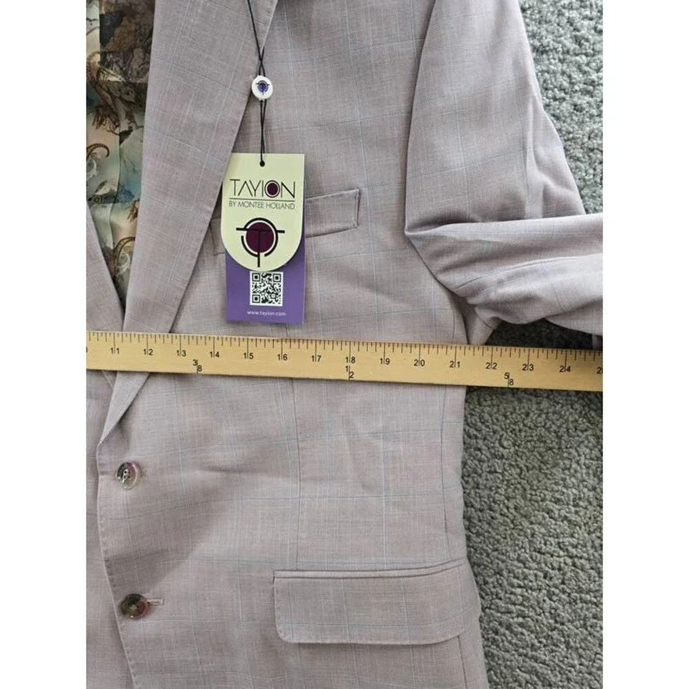 Tayion Collection Regular-Fit Suit Jacket Men's 42S Pink Windowpane Long Sleeve
